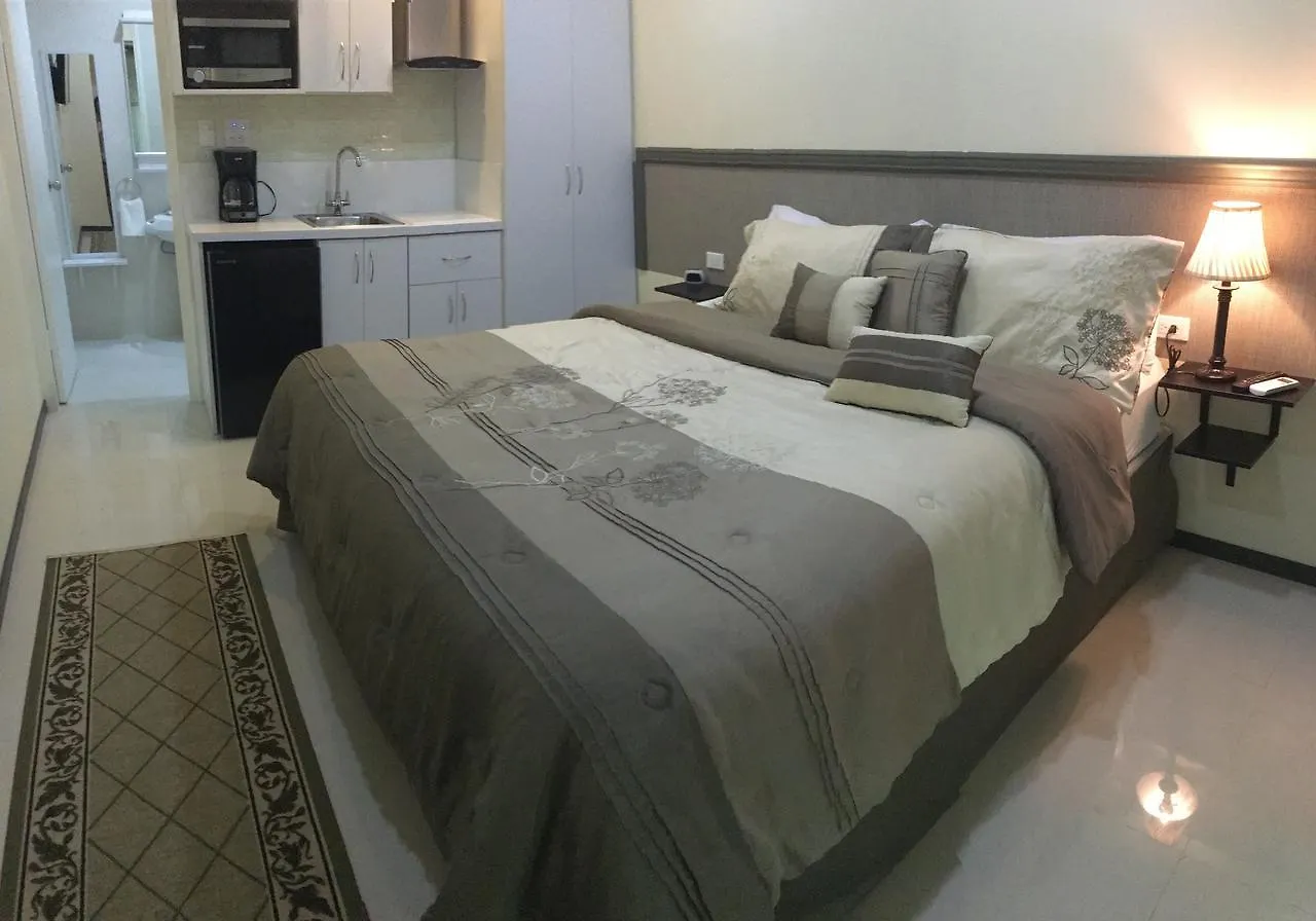 Hostel Aruba Suites Palm Beach