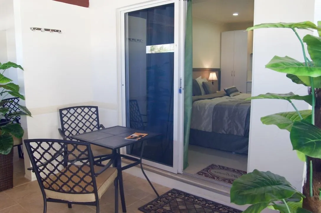 Aruba Suites Palm Beach