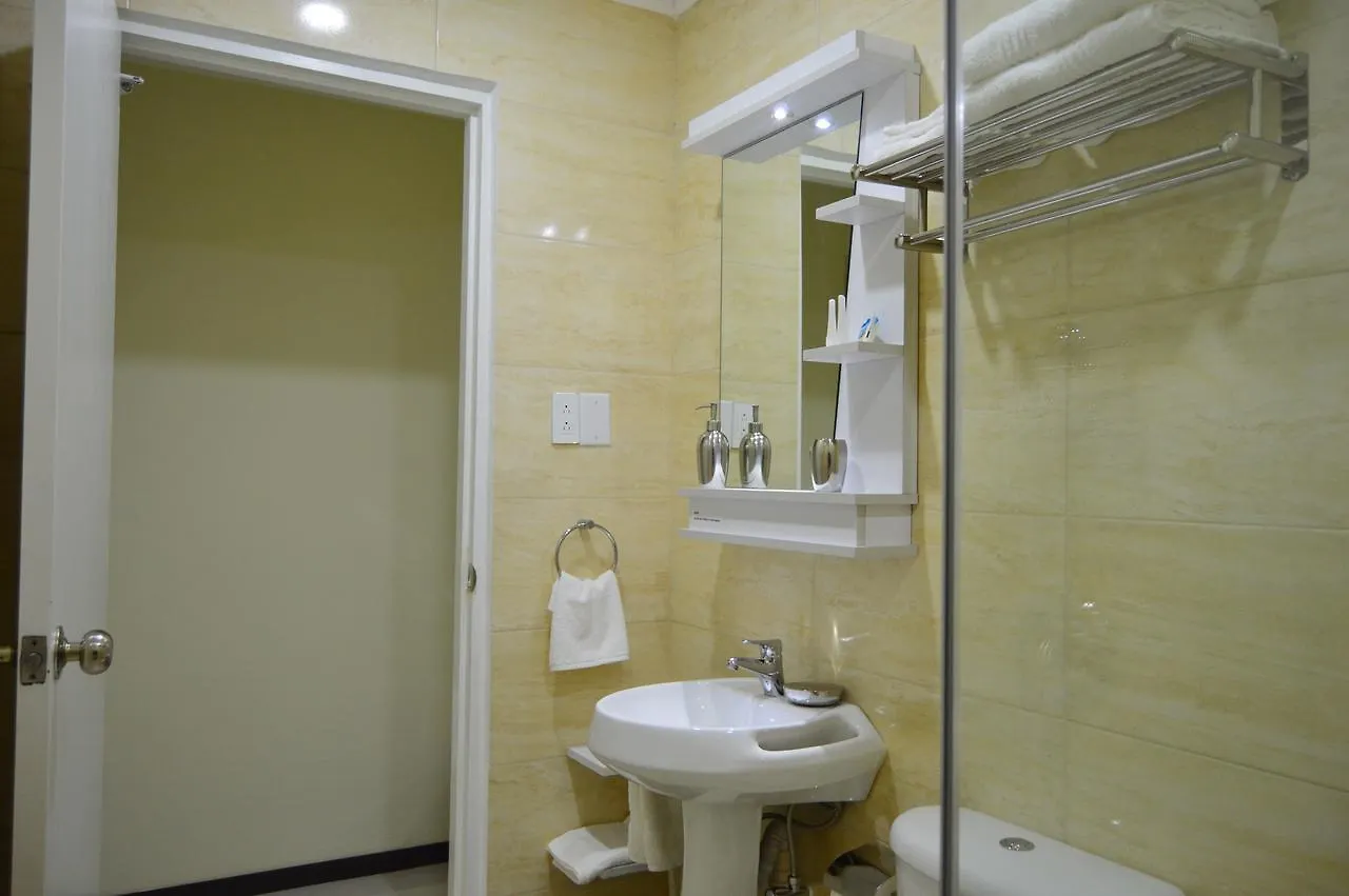 Hostel Aruba Suites Palm Beach
