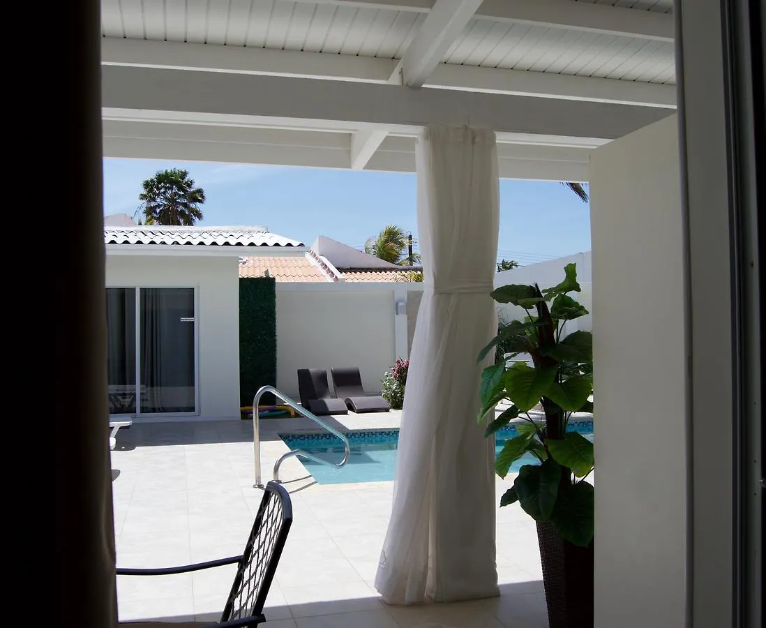 Aruba Suites Palm Beach