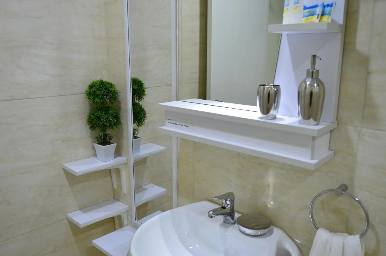פאלם ביץ' Aruba Suites ארובה